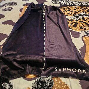 Reversible Sephora Black & White Scarf with Tassel Detail